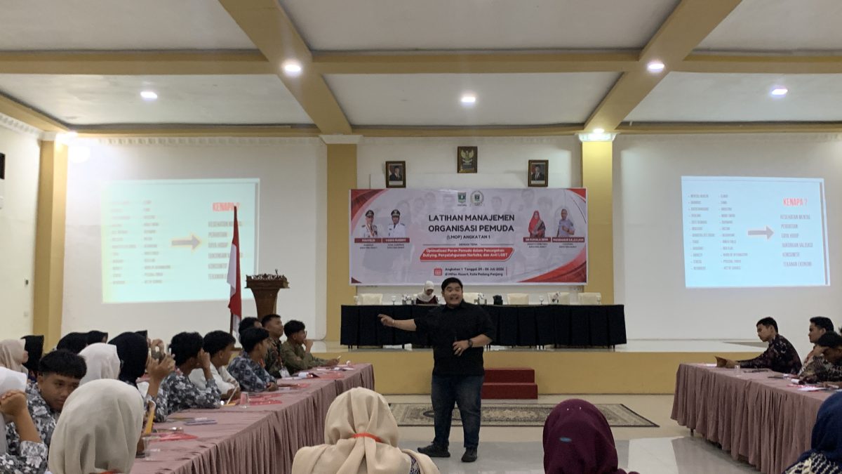 Pemuda Pesisir Selatan Digembleng lewat Model ORI di Kegiatan LMOP