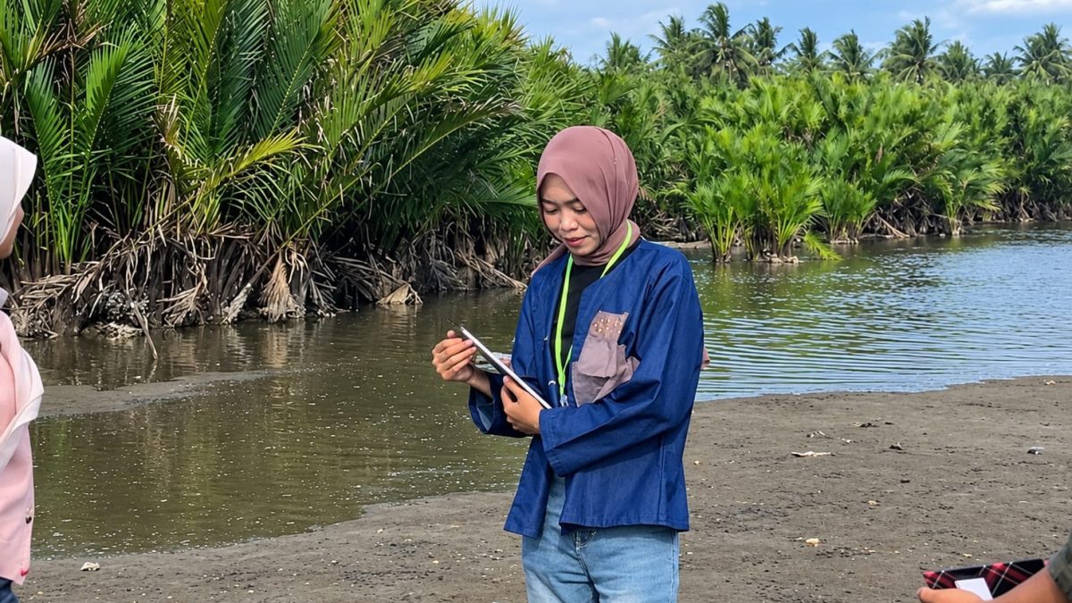 Mangrove Sudah Ditanam, Lalu Polybagnya Dikemanakan??